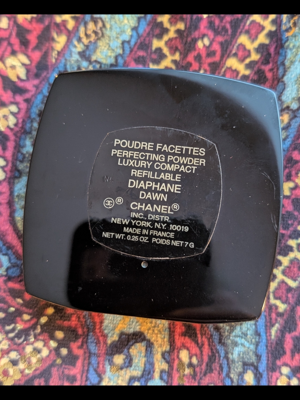 Vintage Luxury Chanel Black Enameled Compact In Daphne - Picture 5 of 14